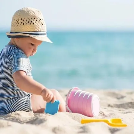 Near The Sea, * Sarbinowo