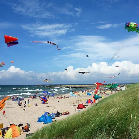 Апартаменты Near The Sea,