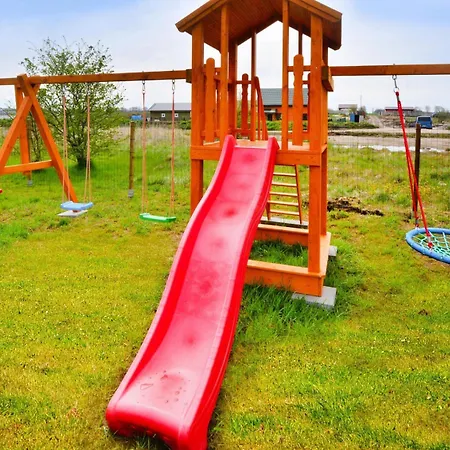 Near The Sea, Апартаменты